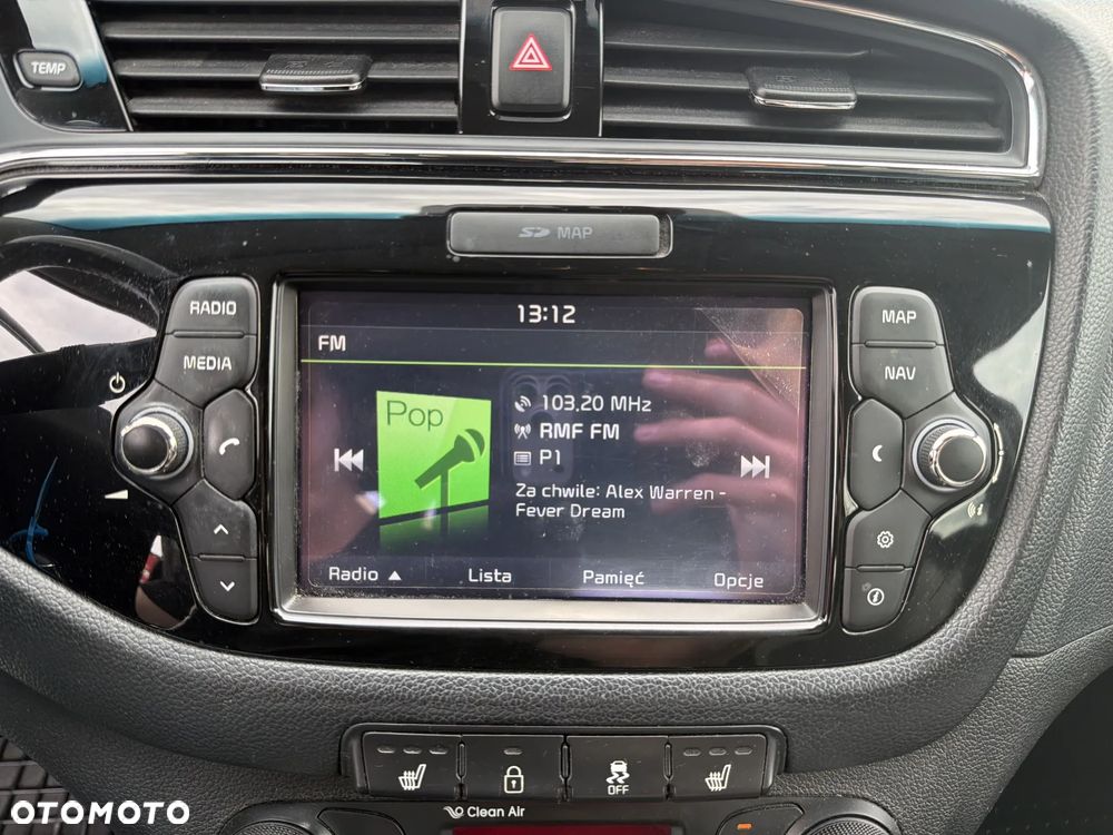 Kia Ceed 1.6 GDI L Business Line - 20