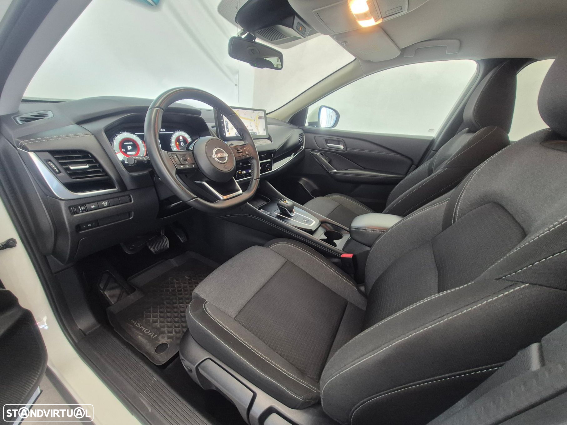 Nissan Qashqai 1.3 DIG-T N-Connecta LED Xtronic - 15