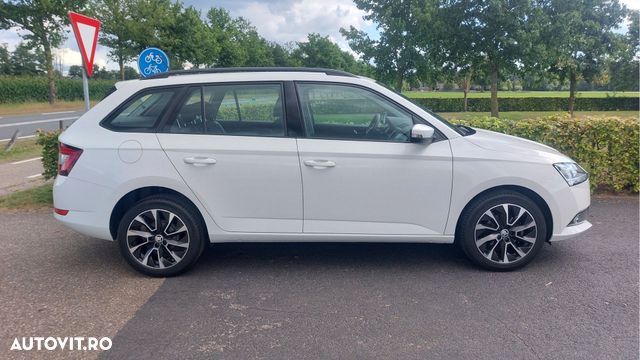 Skoda Fabia 1.0 TSI Drive - 1