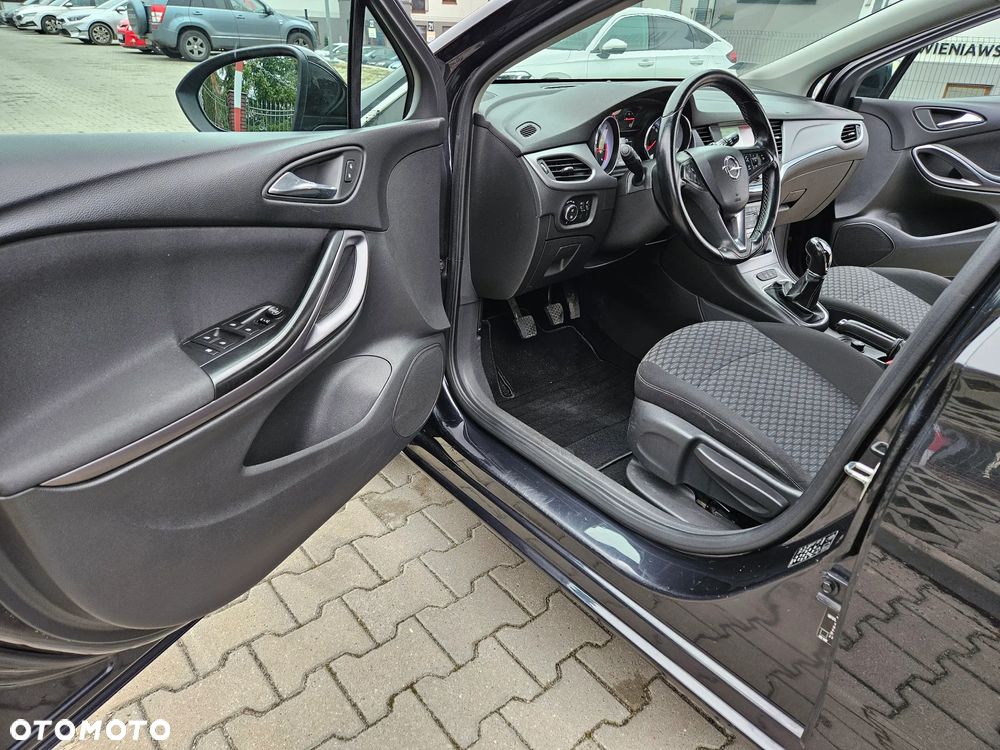Opel Astra 1.4 T Enjoy - 14
