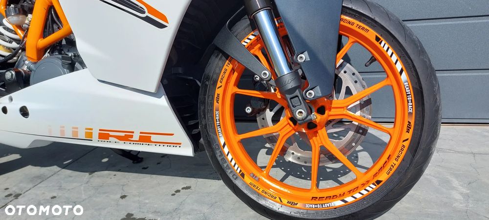 KTM RC 125 - 38