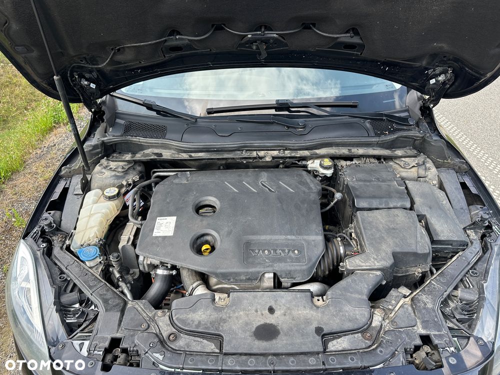 Volvo V40 D2 - 20