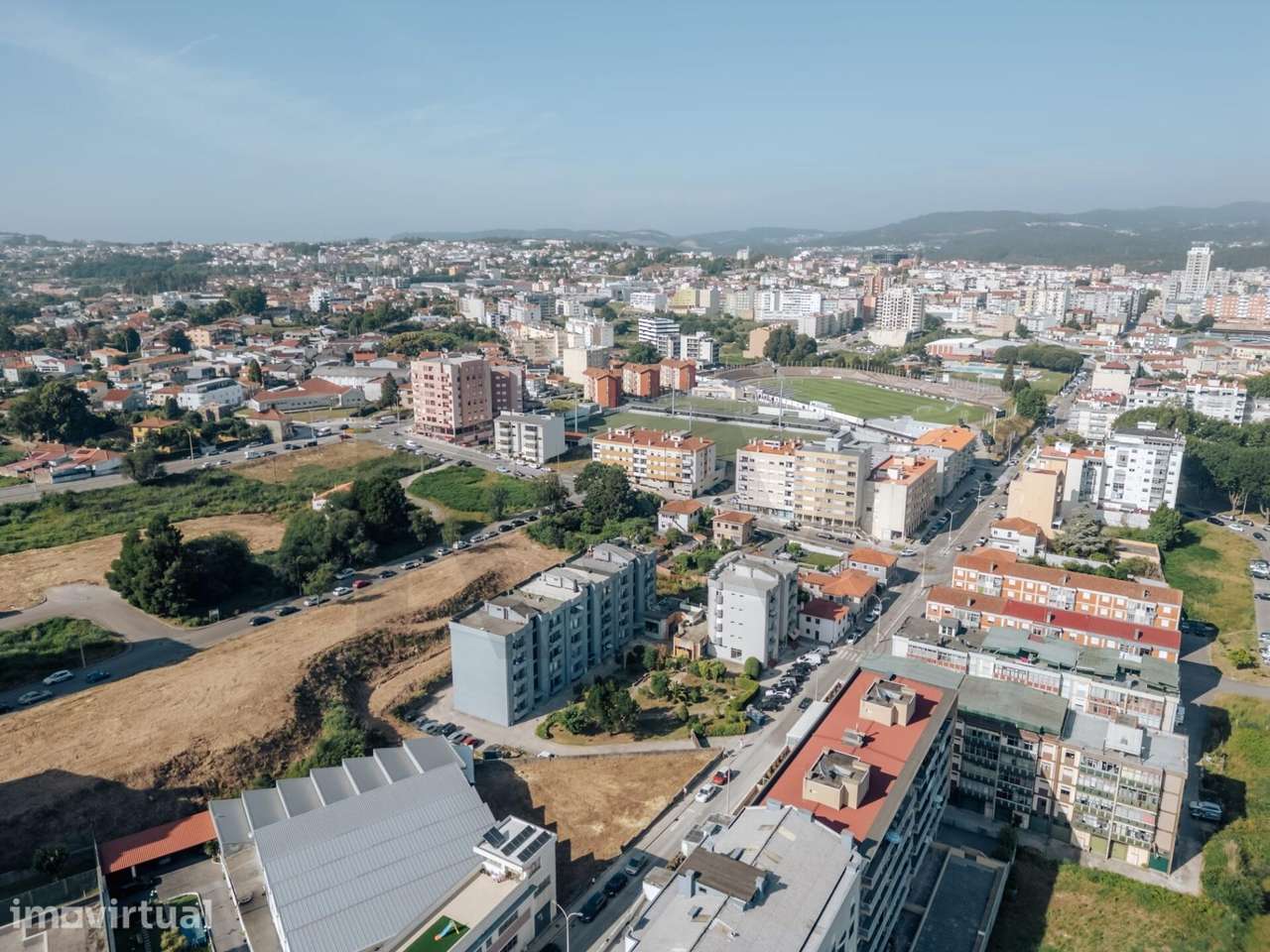 Apartamento T3 renovado com garagem fechada em São João da Madeira - Grande imagem: 5/32