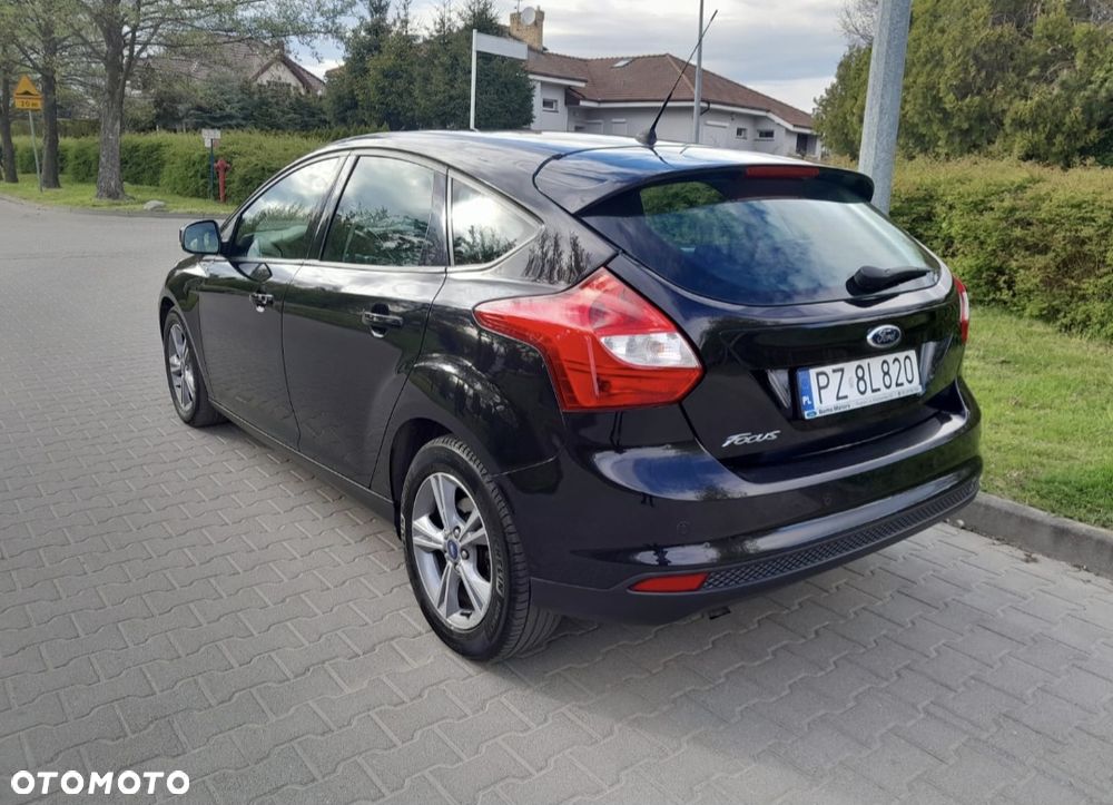 Ford Focus 1.6 TDCi DPF SYNC Edition - 11