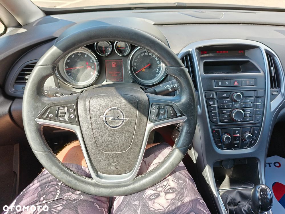 Opel Astra 1.6 Cosmo - 19