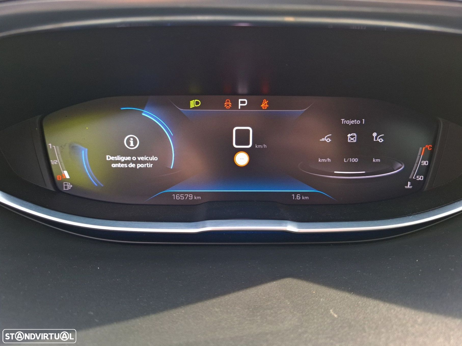 Peugeot 5008 1.2 PureTech Allure Pack EAT8 - 19