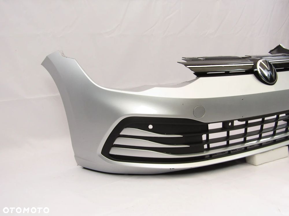 Zderzak przedni VW Golf 8 20 - 23 Pdc-4 Lakier LA7W - 16