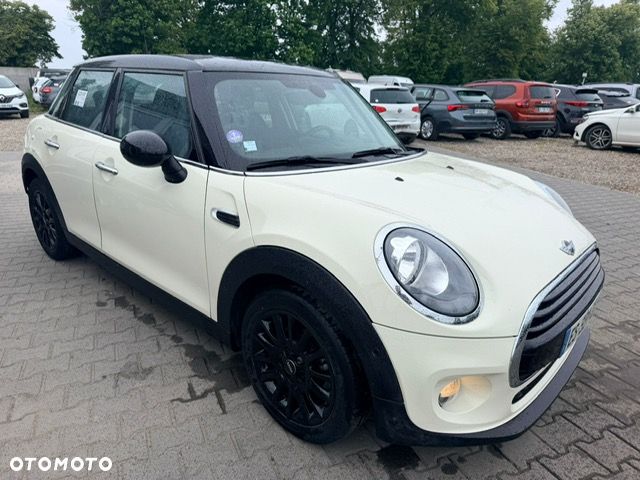 MINI Cooper Seven Chili - 2