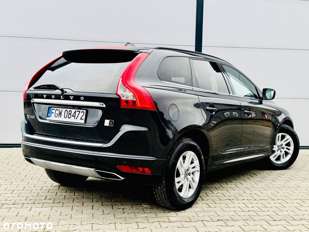 Volvo XC 60 D3 Geartronic Momentum - 2