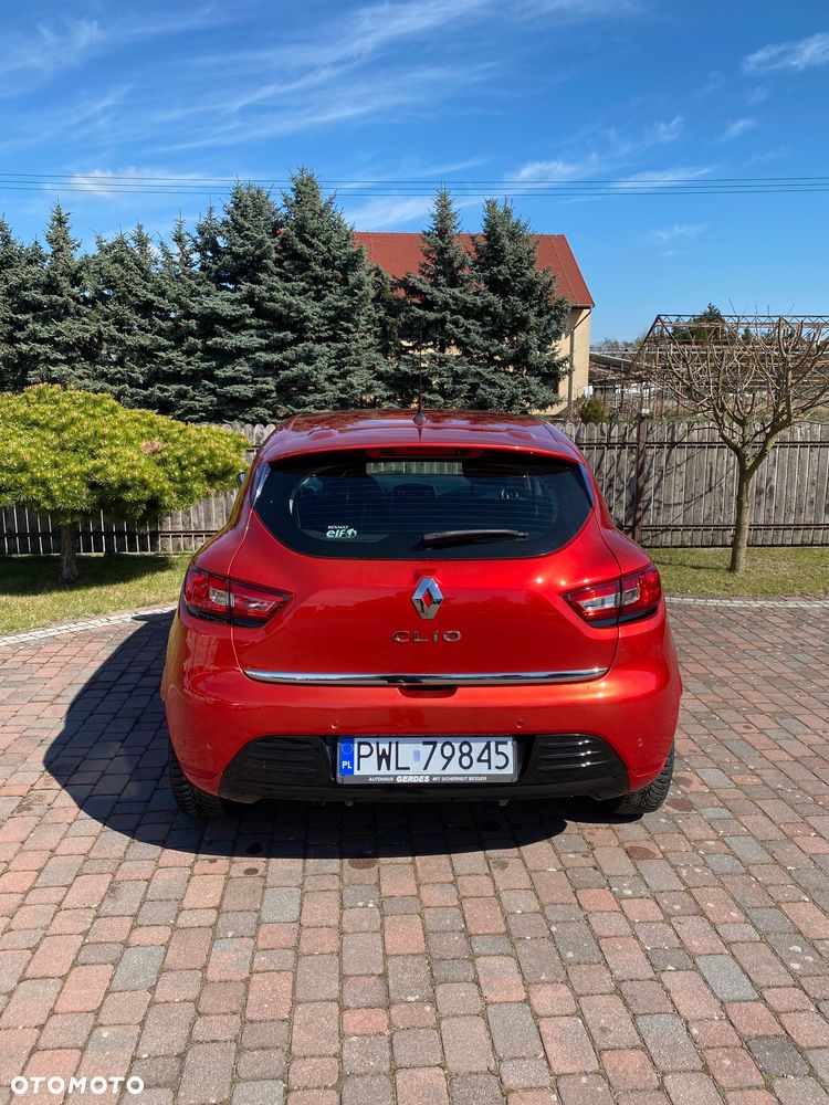 Renault Clio 1.2 16V 75 LIMITED - 8