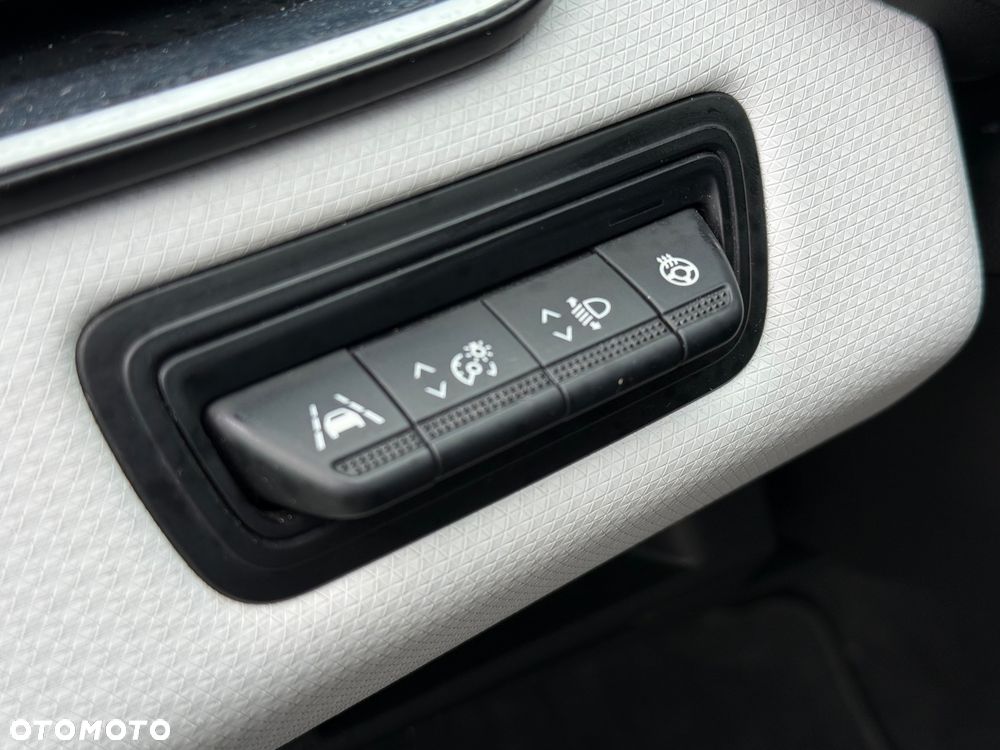 Renault Clio 1.6 E-TECH Intens - 16