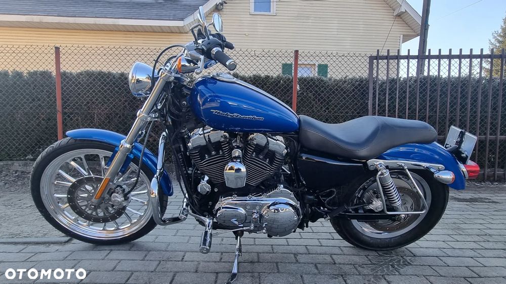 Harley-Davidson Sportster Custom 1200C - 3