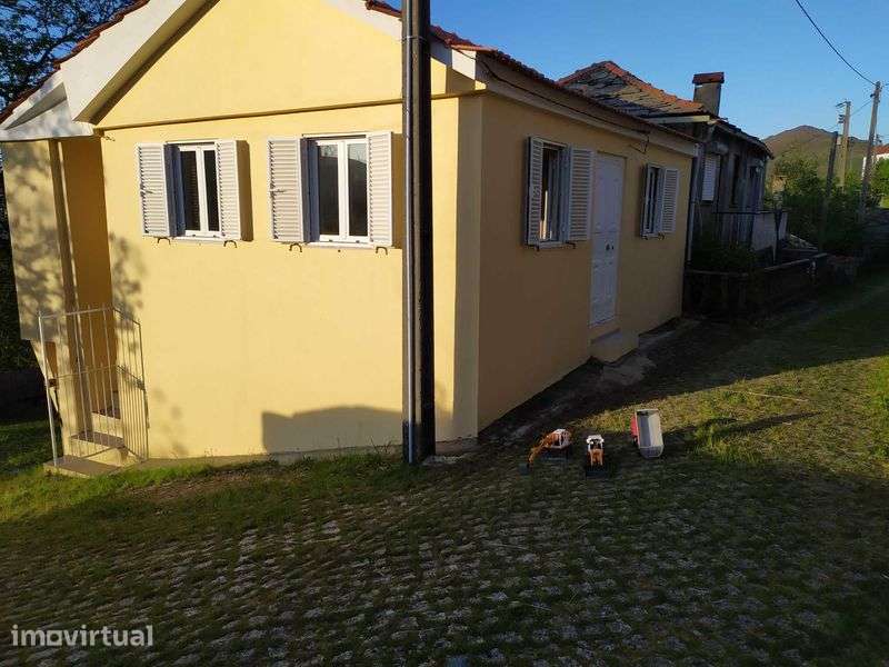 **OPORTUNIDADE** *Baixa de preço* - Casa em Lugar de Cabreiros-Arouca - Grande imagem: 2/12