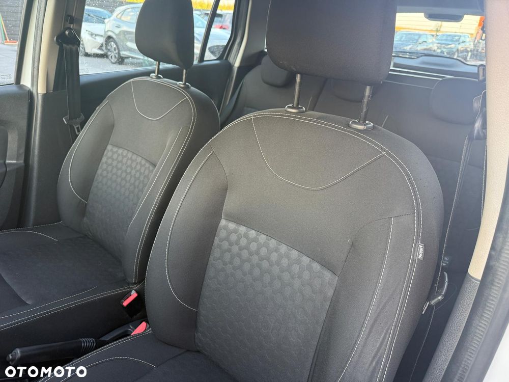 Dacia Logan TCe 90 Prestige - 9