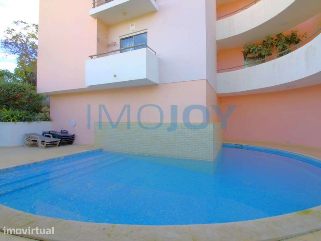 Maravilhoso Apartamento T2 junto à Praia da Rocha - Grande imagem: 3/29