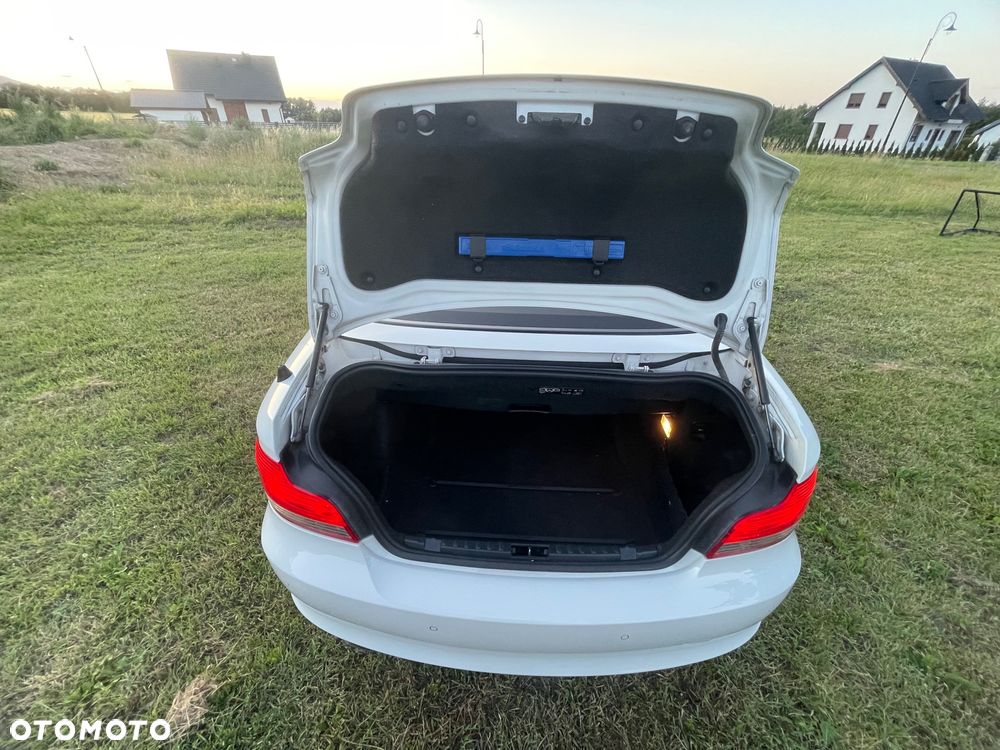BMW Seria 1 - 18