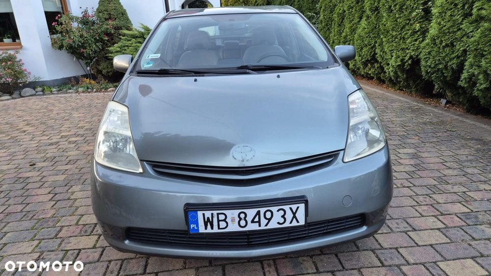 Toyota Prius - 10