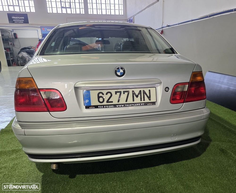 BMW 320 d Touring - 7