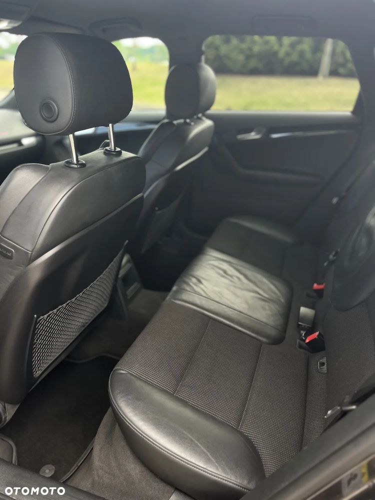 Audi A3 Sportback 2.0 TDI DPF quattro S line Sportpaket plus - 13