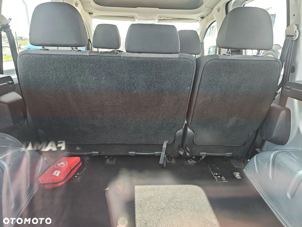Volkswagen Caddy - 20