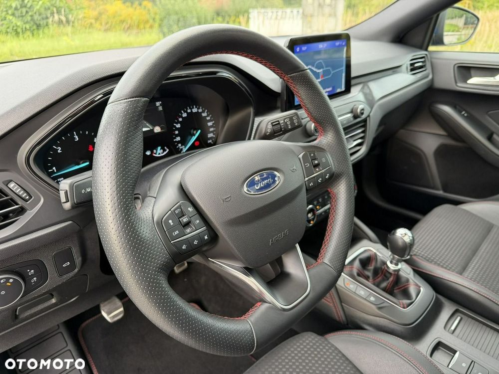Ford Focus 1.5 EcoBlue Start-Stopp-System ST-LINE X - 11