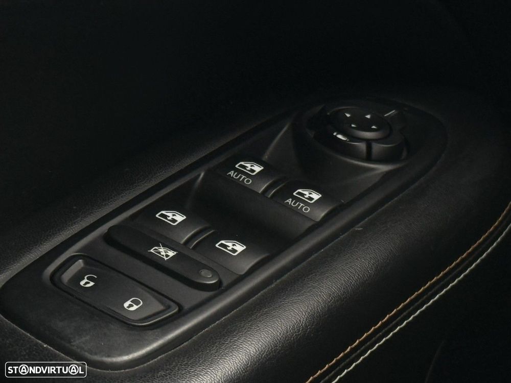 Jeep Compass 1.6 M-Jet Longitude - 11