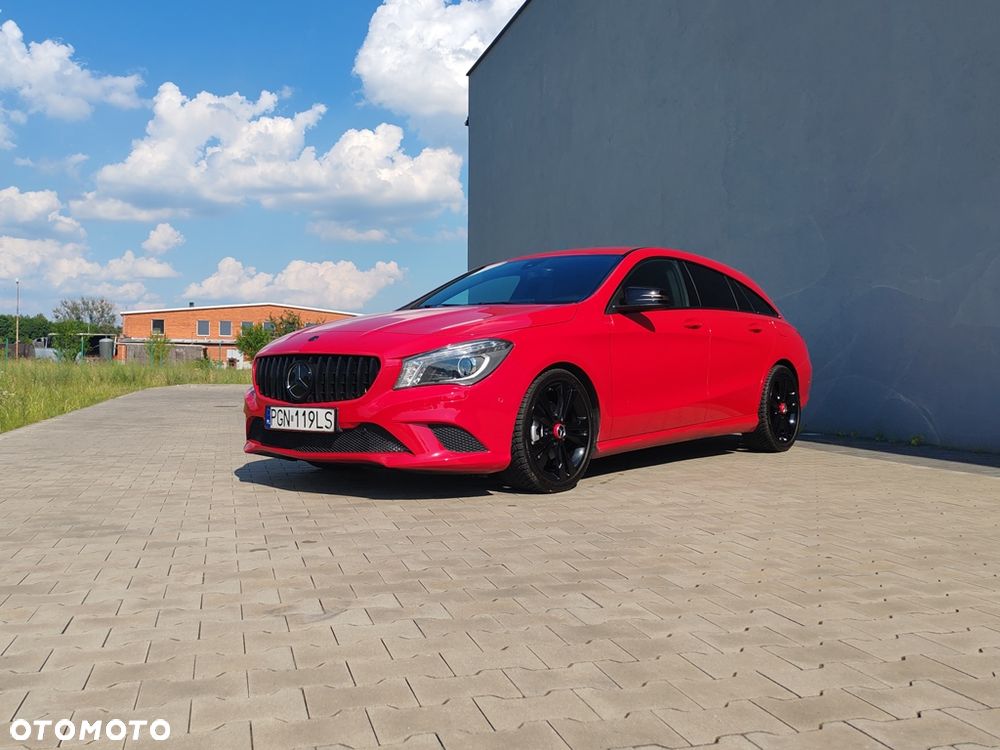 Mercedes-Benz CLA 220 d 7G-DCT Urban - 29