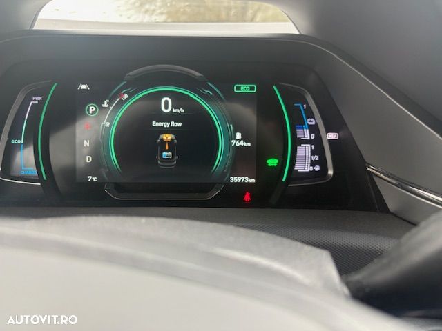 Hyundai IONIQ - 8