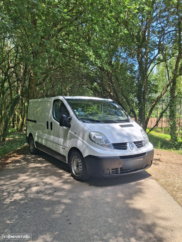 Renault Trafic 2.0 DCI - 7