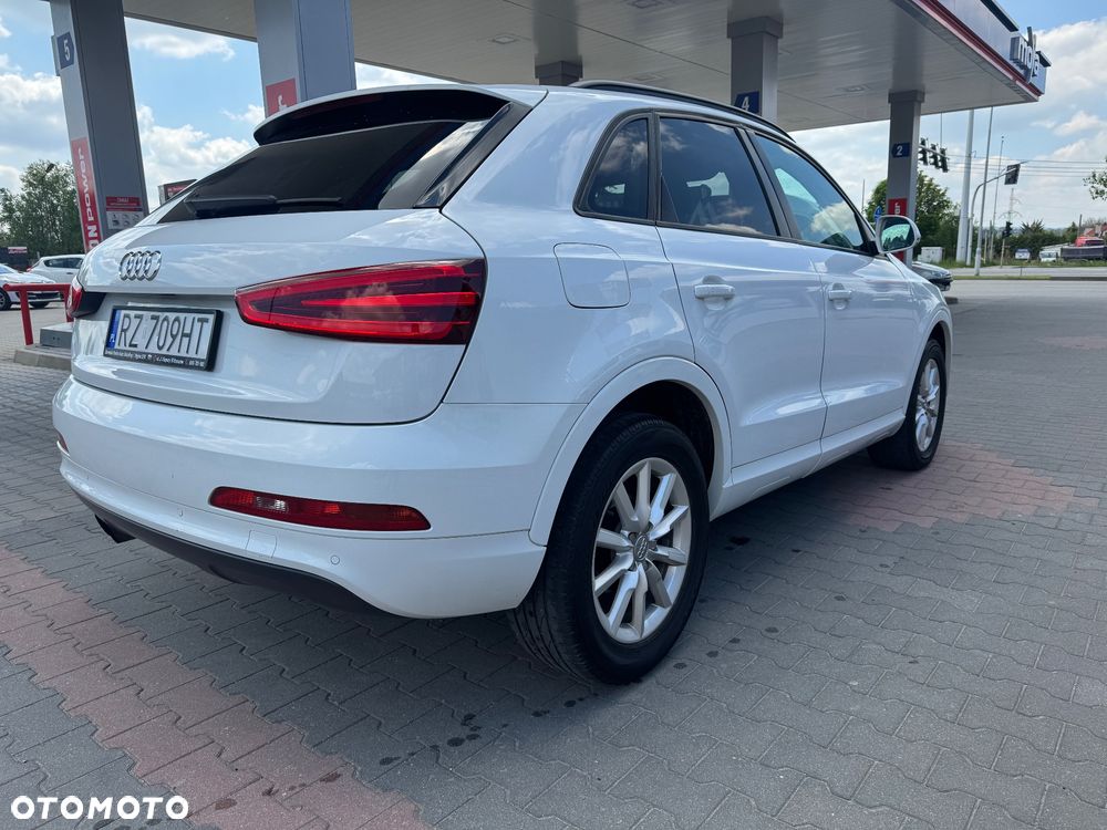 Audi Q3 - 4