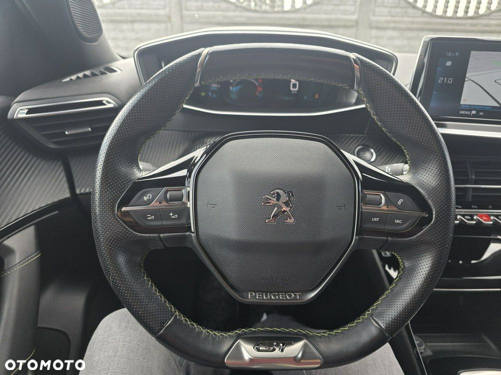 Peugeot 2008 - 25