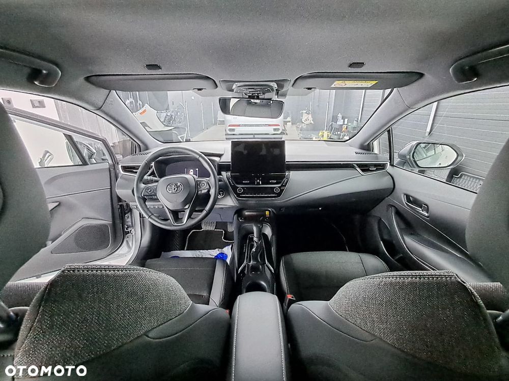 Toyota Corolla 1.8 Hybrid Executive - 20