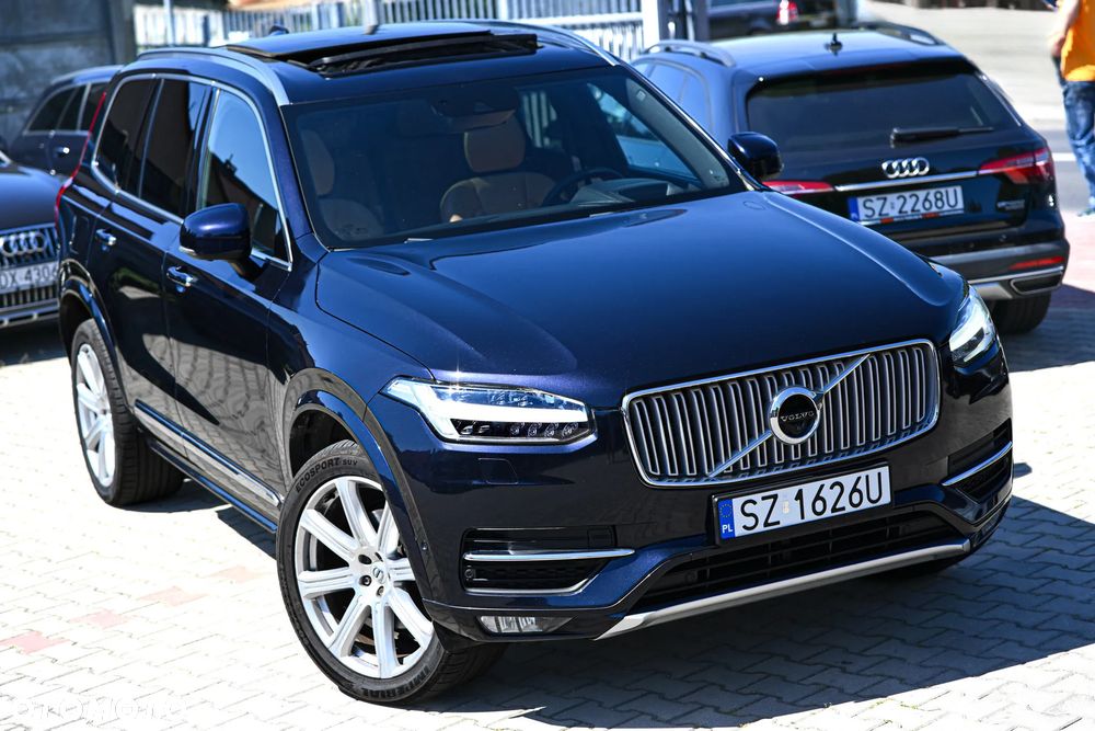 Volvo XC 90 D5 SCR AWD Inscription 7os - 29