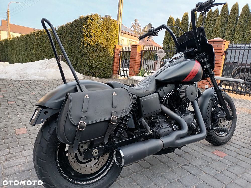Harley-Davidson Dyna Fat Bob - 4