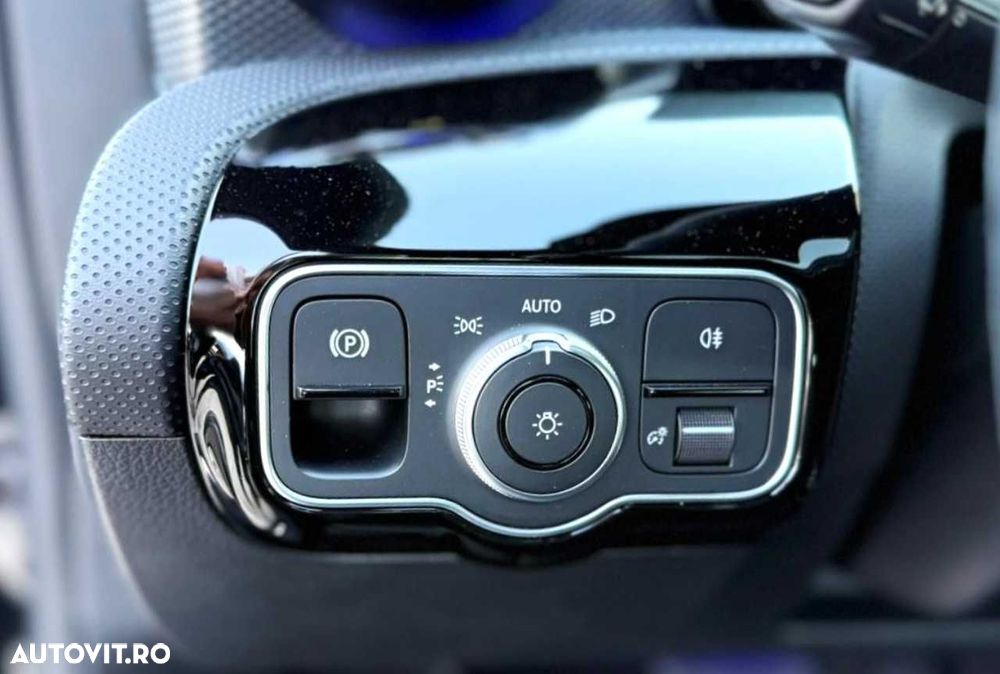 Mercedes-Benz CLA 250 - 18