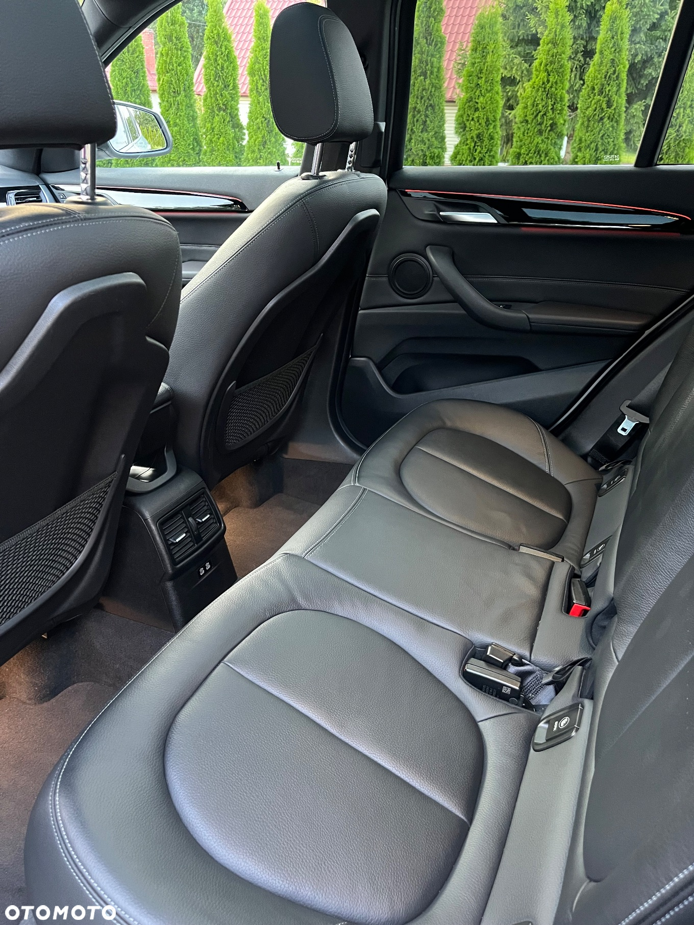 BMW X1 - 16