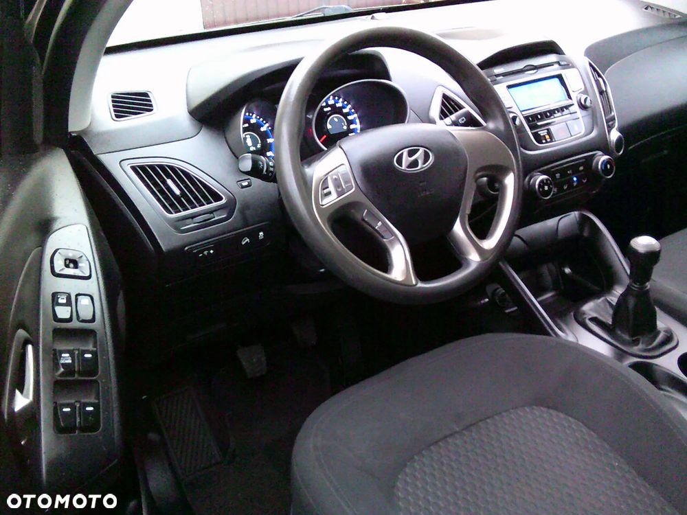 Hyundai ix35 2.0 2WD Comfort - 12
