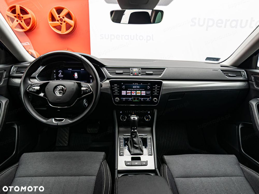 Skoda Superb 2.0 TDI SCR 4x4 Style DSG - 12