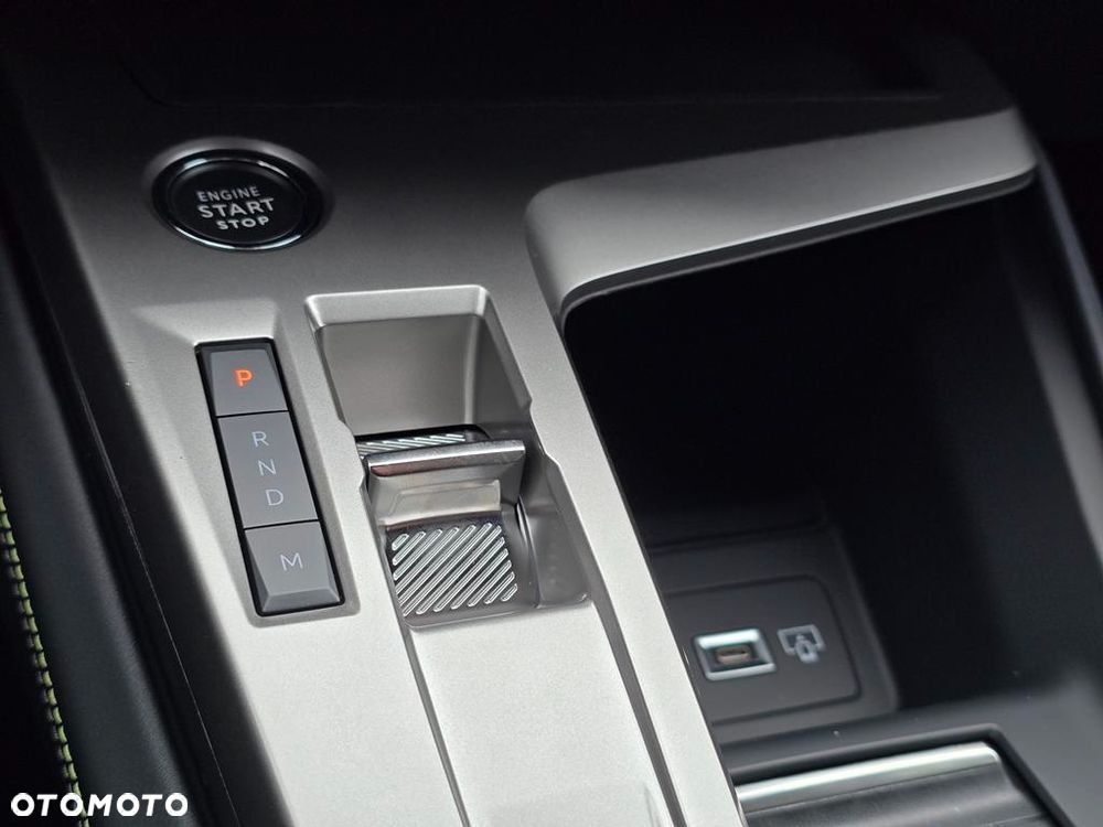 Peugeot 308 1.5 BlueHDi GT S&S EAT8 - 18