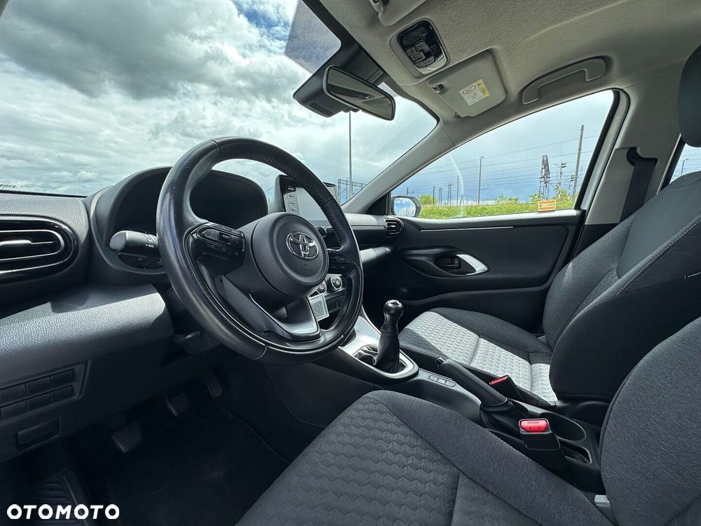 Toyota Yaris 1.0 Comfort - 11