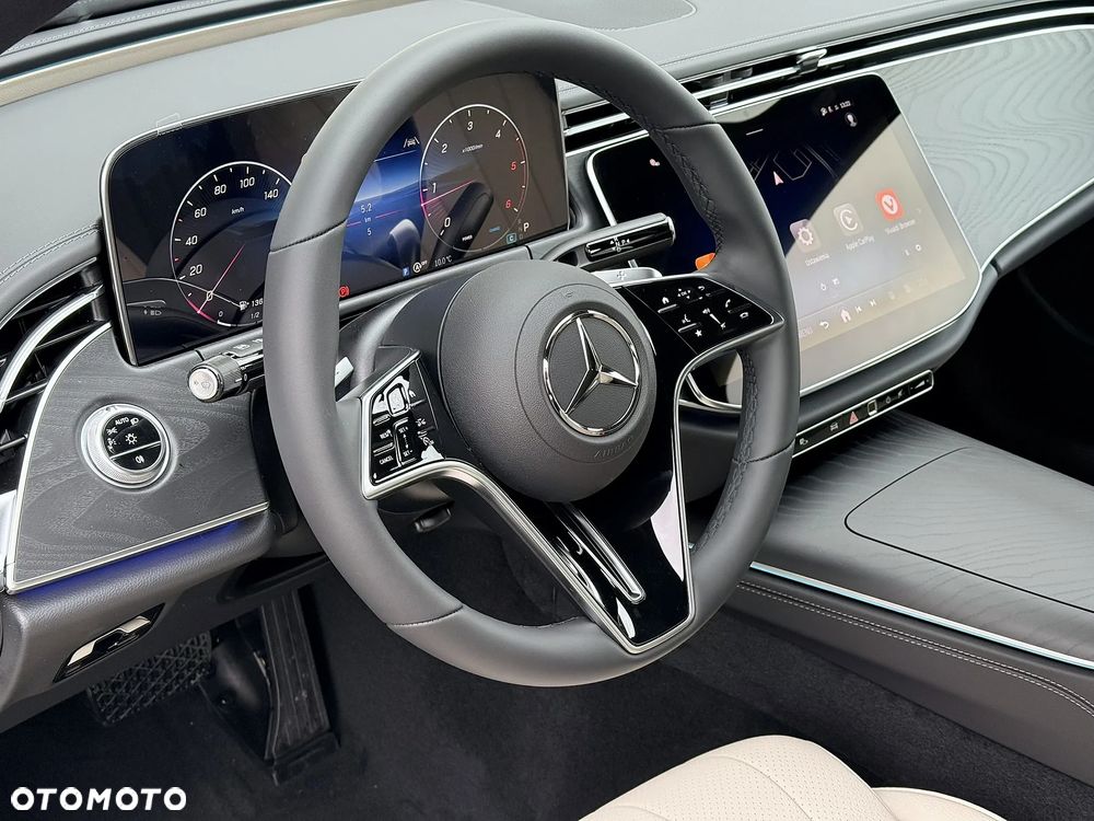 Mercedes-Benz Klasa E - 21