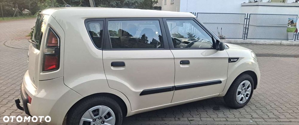 Kia Soul - 17