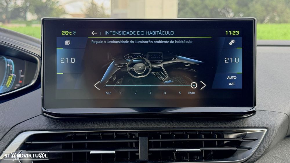 Peugeot 3008 1.6 Hybrid Allure Pack e-EAT8 - 31