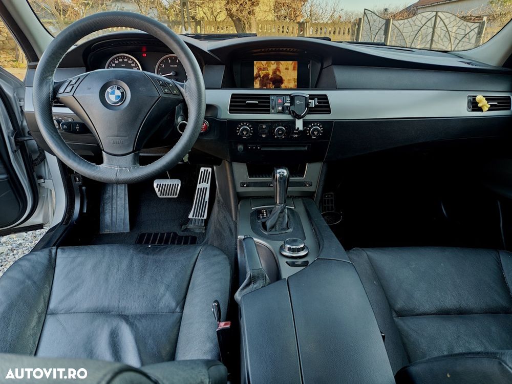BMW Seria 5 523i Aut. - 6