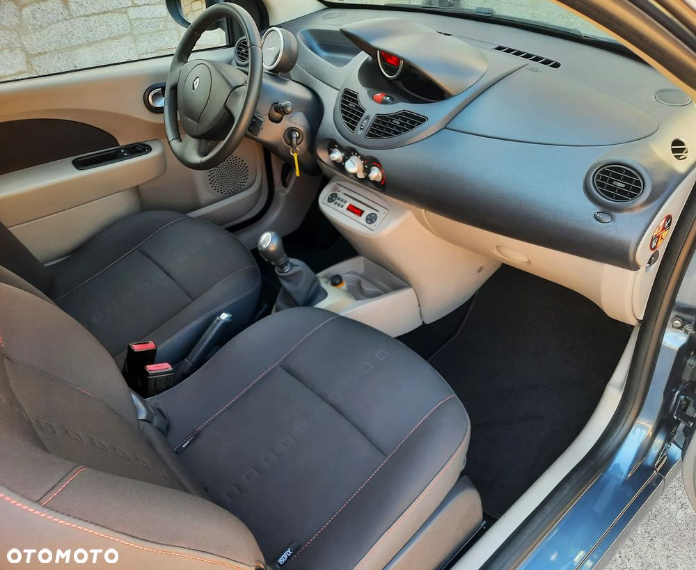 Renault Twingo 1.2 16V Dynamique - 9