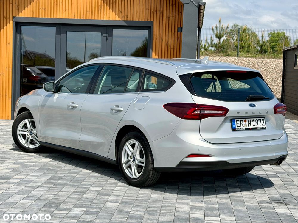 Ford Focus 1.5 EcoBlue Start-Stopp-System TITANIUM - 18