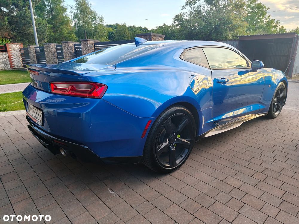 Chevrolet Camaro - 3
