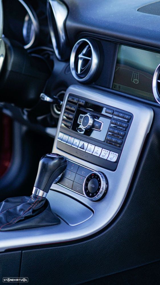 Mercedes-Benz SLK 250 - 18
