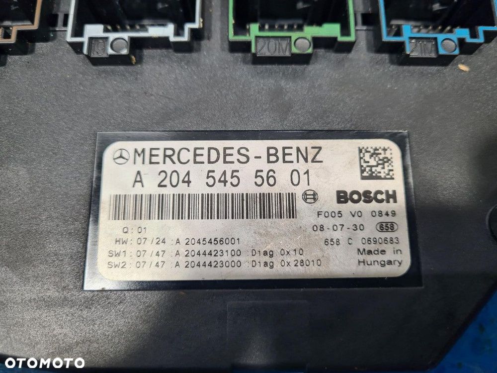 MERCEDES BENZ W204 C 200 CDI MODUŁ SAM A2045455601 - 2