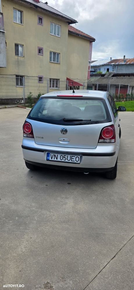 Volkswagen Polo 1.2 MATCH - 7